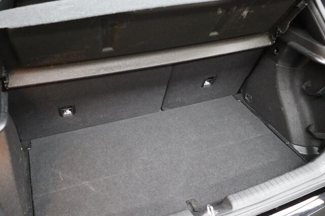 Hyundai I 20 1.2 HP i-Motion | Cruise-control | Airco | Stoelverwarming | Stuurverwarming | Parkeerhulp