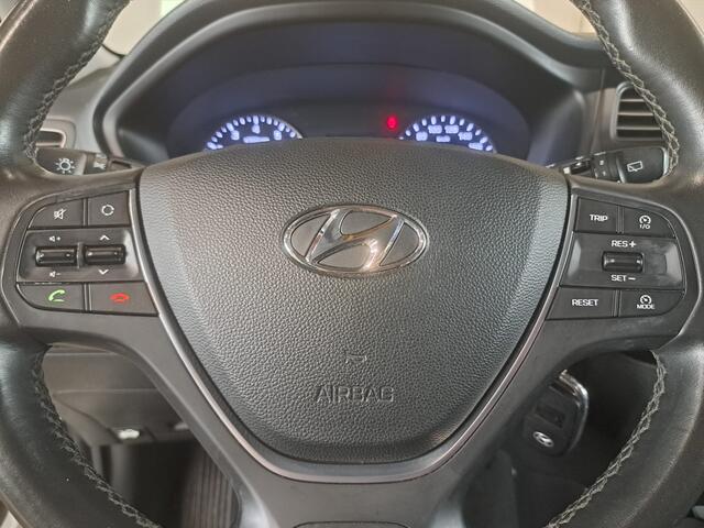 Hyundai I 20 1.0 T-GDI Comfort + NAVI + ACHTERCAMERA !!