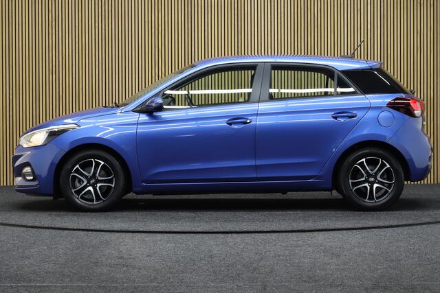 Hyundai I 20 1.0 T-GDI Automaat Comfort | Cruise-control | Camera | Apple Carplay & Android Auto | Navigatie | Parkeerhulp | + Set Winterbanden