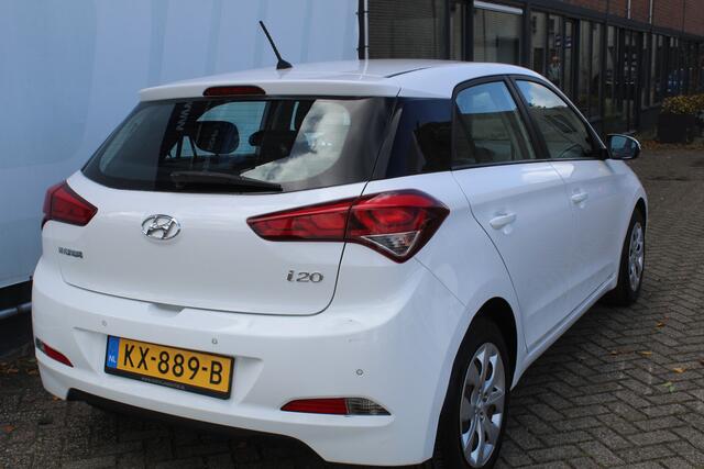 Hyundai I 20 1.2 HP i-Motion Cruise control I Elek ramen I Airco l Achter sensoren