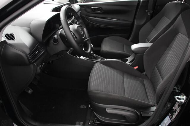 Hyundai I 20 1.0 T-GDI Comfort | Navigatie | Apple Carplay/ Android Auto | Camera | Stoel/Stuurverwarming | 16 Inch Lichtmetalen Velgen | Privacy Glass | Climate Control |