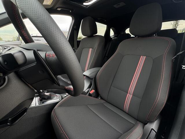 Hyundai I 20 1.0 T-GDI N Line Sky | Sportuitlaat | BOSE Premium audio | Adaptive cruise control | Lane keeping assistent | Stoel/stuurverwarming | Achteruitrijcamera | Parkeerhulp voor+achter | Schuif-kantel dak |