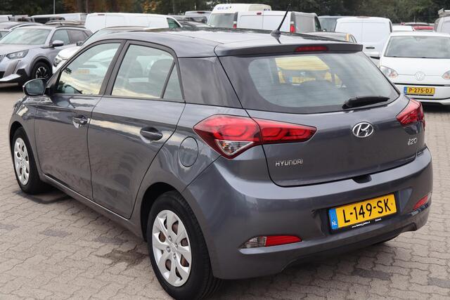 Hyundai I 20 1.2 HP i-Motion Airco, Radio cd speler, Elektrische ramen