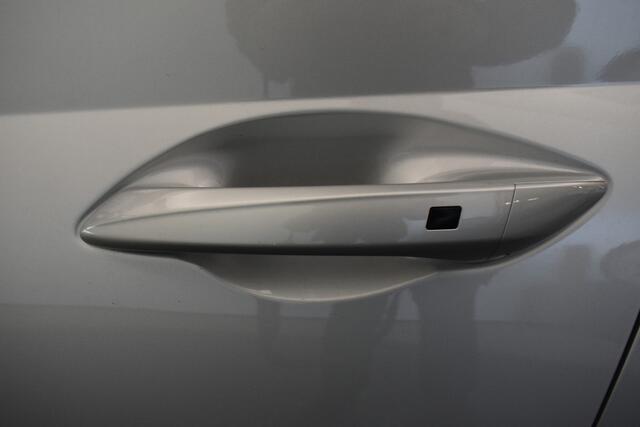 Hyundai I 20 1.0 T-GDI Premium Cam PDC Navi Dhoek Key-Less