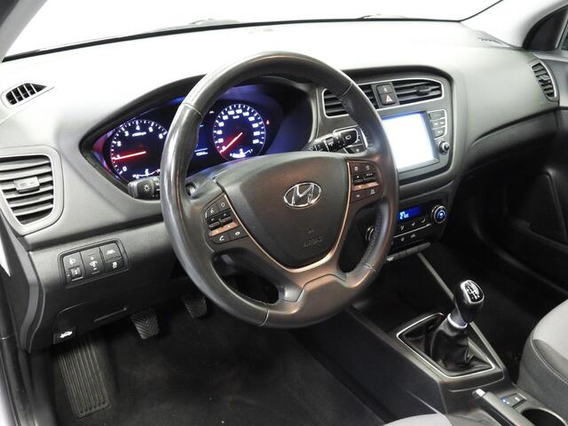 Hyundai I 20 1.0 T-GDI 100PK Premium NAVI/CAMERA/CLIMA/15"LMV!