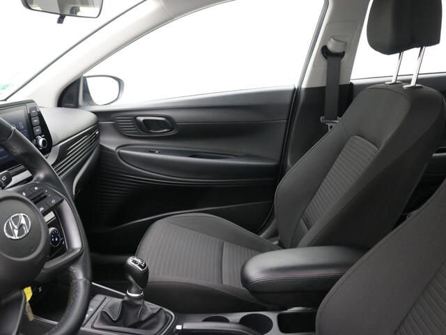 Hyundai I 20 1.0 T-GDI Comfort / Cruise Control / Achteruitrijcamera / Airconditioning / Apple Carplay / Android Auto / LMV / Parkeersensoren achter /