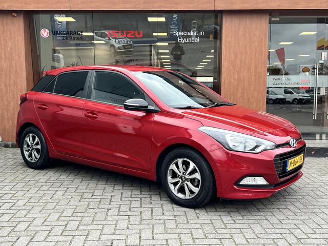 Hyundai I 20 1.2 HP i-Motion Premium | Stuur/Stoelverw. | Radio | Airco