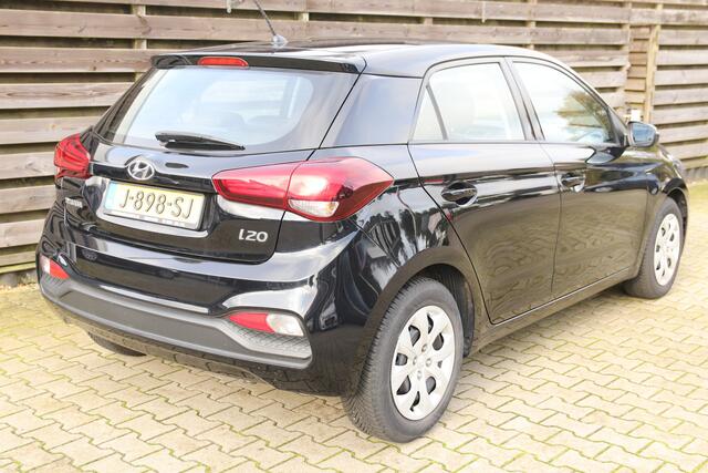 Hyundai I 20 1.2 LP i-Drive Airco / All season banden