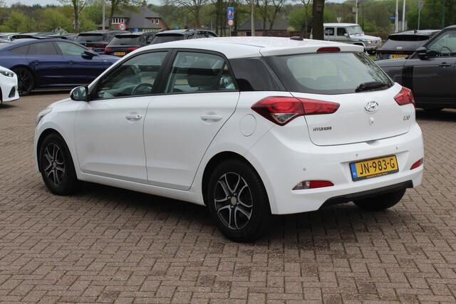 Hyundai I 20 1.0 T-GDI Comfort / Camera / Navigatie / Bluetooth / 15'' / Parkeerhulp achter / Cruise Control