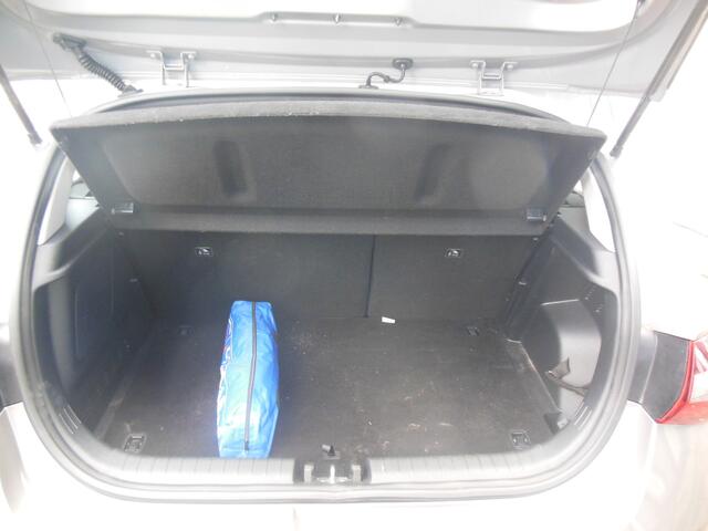 Hyundai I 20 1.0 T-GDI Comfort Staat in De Krim