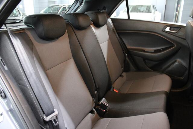 Hyundai I 20 1.0 T-GDI Comfort / Camera / Navigatie / All-season banden / Cruise control /