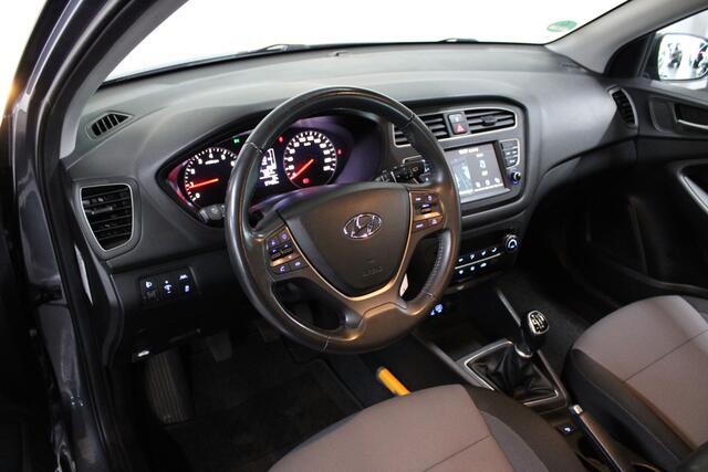 Hyundai I 20 1.0 T-GDI Comfort / Camera / Navigatie / All-season banden / Cruise control /