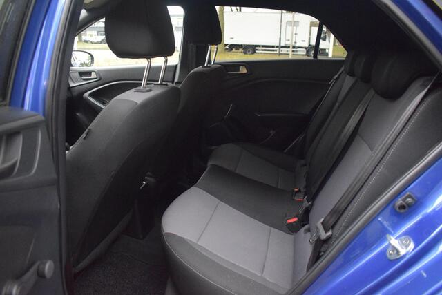 Hyundai I 20 1.0 T-GDI 101PK Comfort |STOEL+STUURVW|LMV|AC|CRUI Hyundai i20 1.0 T-GDI 101PK Comfort met stoel+stuurver/ecc/lmv