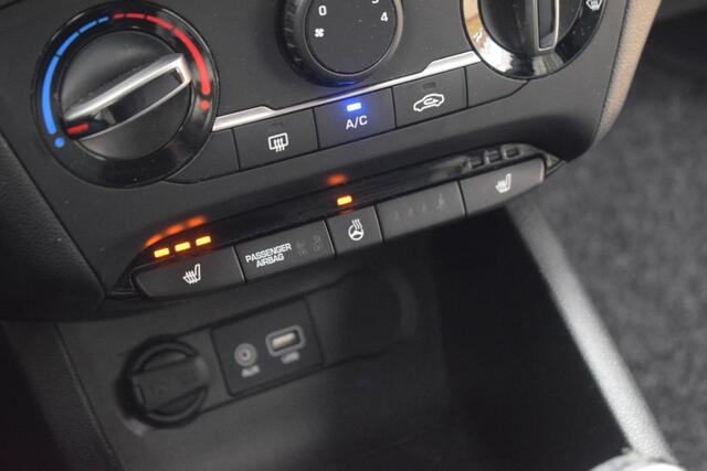 Hyundai I 20 1.0 T-GDI 101PK Comfort |STOEL+STUURVW|LMV|AC|CRUI Hyundai i20 1.0 T-GDI 101PK Comfort met stoel+stuurver/ecc/lmv