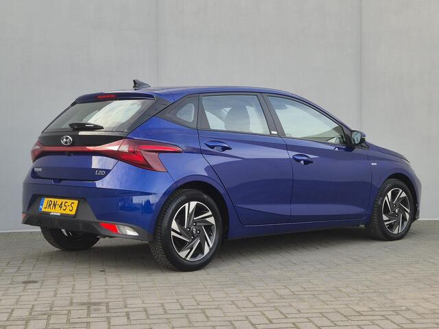 Hyundai I 20 1.0 T-GDI Comfort Smart Automaat / Fabrieksgarantie tot 04-2026 / Dealer onderhouden / Stuur en Stoel verwarming/ Cruise control / Trekgewicht 1110 kg / Achteruitrijcamera / Apple Carplay Android Auto / Bose Audio Systeem /