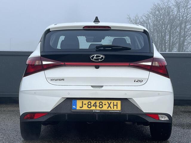 Hyundai I 20 1.2 84PK Comfort Smart | Dealer onderhouden | Geïntegreerde navigatiesysteem | Apple Carplay & Android Auto |