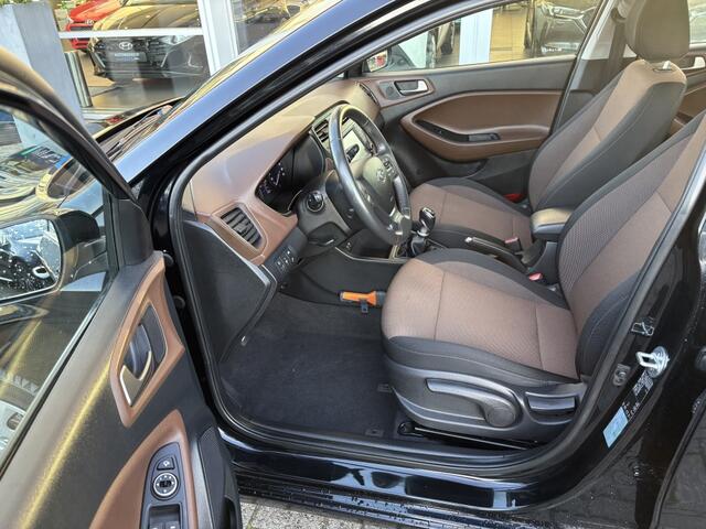 Hyundai I 20 1.0 T-GDI Comfort | navi | Park sens. | Cruise