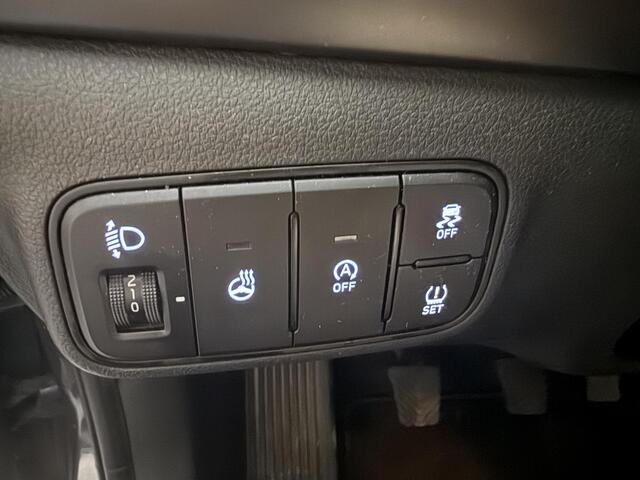 Hyundai I 20 1.2 MPI Comfort Stuur en Stoel verwarming, leuke luxe auto met een zuinige motor