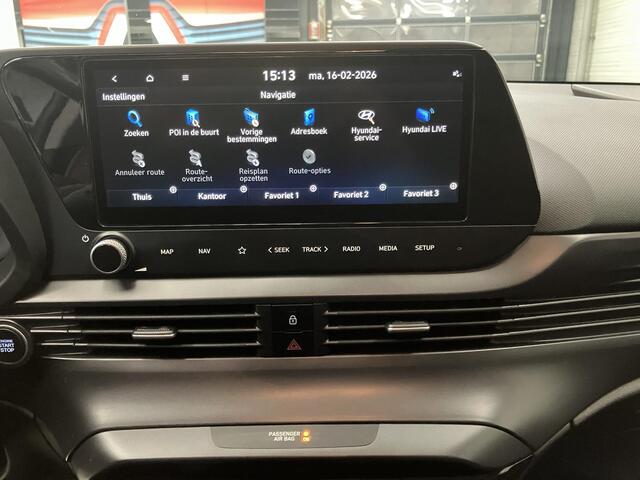Hyundai I 20 1.0 T-GDI Premium / Navigatie / Camera / Stoel- en Stuurverwarming / Adaptive Cruise Control / BOSE Audio / Climate Control / LED Verlichting / Digitaal Dashboard /
