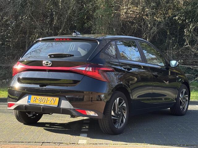 Hyundai I 20 Comfort Smart 1.0 T-GDI 100pk | APPLE CARPLAY / ANDROID AUTO | ALL SEASON BANDEN | CAMERA | PARKEERSENSOREN | NAVI | DODEHOEKBEW. |