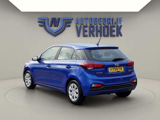 Hyundai I 20 1.2 LP i-Drive Cool - 4 Cilinder - All Season banden