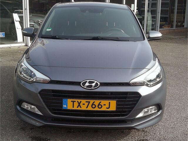 Hyundai I 20 1.0 T-GDI Black Edition Staat in Hardenberg