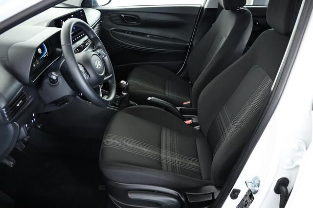 Hyundai I 20 1.2 MPI Comfort / Navi / Airco / CarPlay / Cam