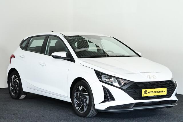 Hyundai I 20 1.2 MPI Comfort / Navi / Airco / CarPlay / Cam