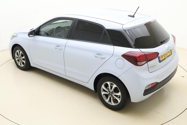 Hyundai I 20 1.0 T-GDI Comfort 120pk Automaat | Camera | Apple Carplay - Android Auto | Lichtmetalen Velgen | Stoel - Stuurverwarming | Airco | Cruise Control