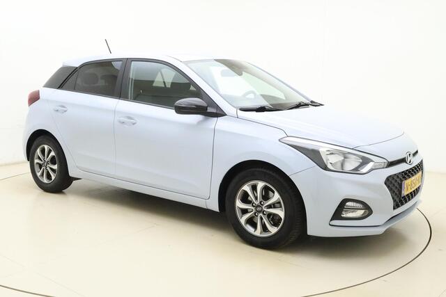 Hyundai I 20 1.0 T-GDI Comfort 120pk Automaat | Camera | Apple Carplay - Android Auto | Lichtmetalen Velgen | Stoel - Stuurverwarming | Airco | Cruise Control