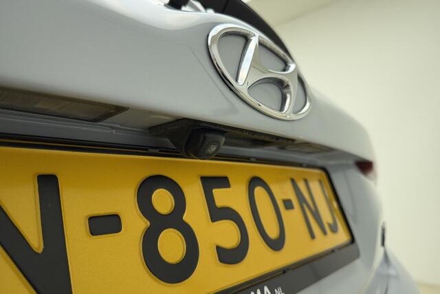 Hyundai I 20 1.0 T-GDI Comfort 120pk Automaat | Camera | Apple Carplay - Android Auto | Lichtmetalen Velgen | Stoel - Stuurverwarming | Airco | Cruise Control