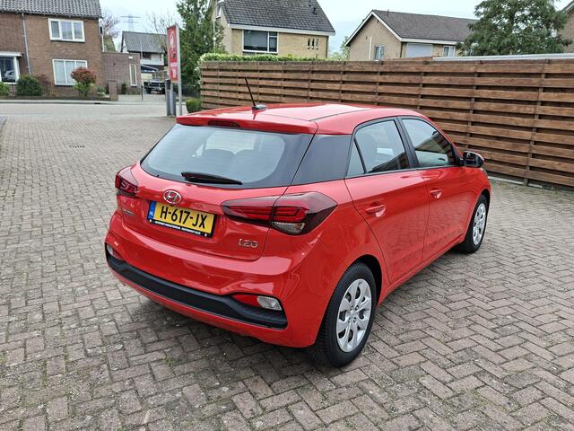 Hyundai I 20 1.0 T-GDI Automaat, cruise, camera, carplay