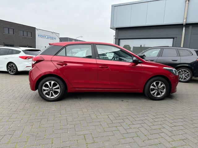 Hyundai I 20 1.2i Go 5 drs. Airco