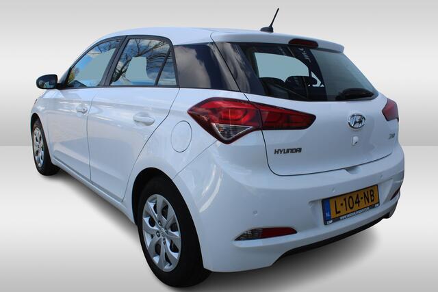 Hyundai I 20 1.2 HP i-Motion Comfort Navi l Camera l Airco l Cruise control l Bluetooth