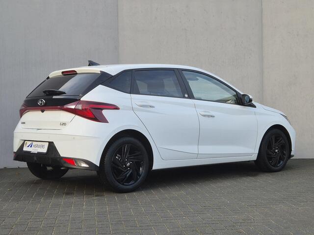 Hyundai I 20 1.0 T-GDI Comfort Smart Handgeschakeld / Fabrieksgarantie tot 09-09-2026 / Dealer onderhouden / Allseason banden / Navigatie via Apple Carplay of Android Auto / Stuur en Stoel verwarming /