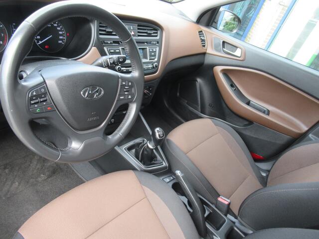Hyundai I 20 1.0 T-GDI i-Motion 5-Drs, Airco / Cruise control / Bluetooth / Parkeersensoren achter