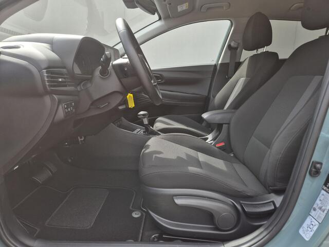 Hyundai I 20 1.0 T-GDI Premium / Fabrieksgarantie tot 03-2030 / Dealer onderhouden / Stuur- & Stoel verwarming / Achteruitrijcamera / Adaptief cruise control / Navigatie / Apple Carplay Android Auto / Climate control /