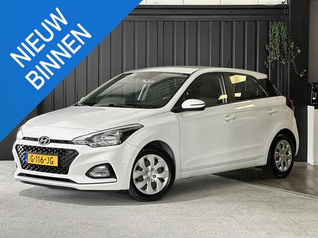 Hyundai I 20 1.0 T-GDI Comfort | 1 Eigenaar | Carplay | Achteruitrijcamera | Navigatie | Cruise Control | DAB Ontvanger |