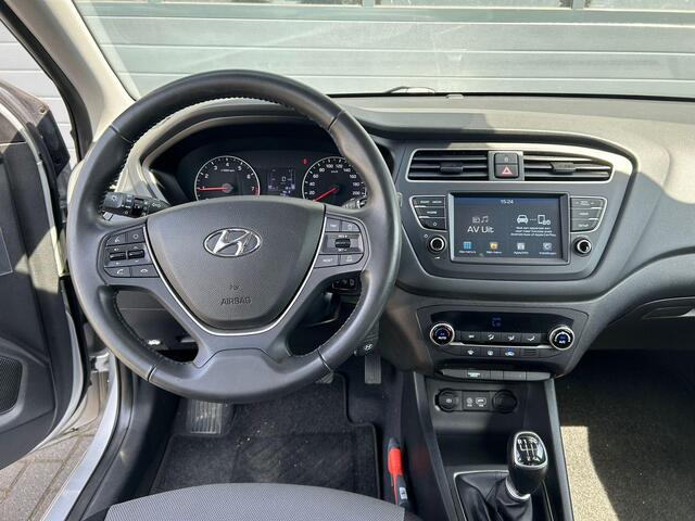 Hyundai I 20 1.0 T-GDI COMFORT I TREKHAAK I APPLE CARPLAY I P-CAMERA
