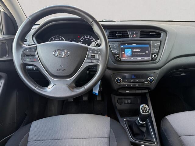 Hyundai I 20 1.0 T-GDI Comfort | NL-auto | trekhaak | dealeronderhouden