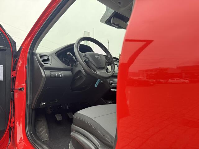 Hyundai I 20 1.0 T-GDI Comfort | Climate Control | Navigatie | Achteruitrijcamera | Parkeersensoren Achter | Apple Carplay/ Android Auto |
