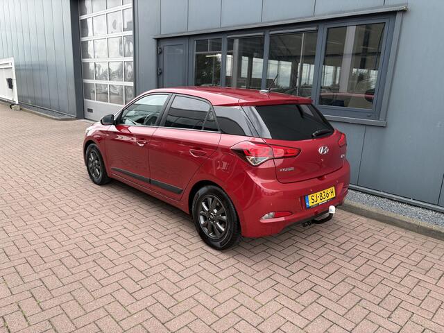 Hyundai I 20 1.0 T-GDi 100pk Black Edition 5-drs. CAMERA/NAVI/CARPLAY/CRUISE/PDC/TREKHAAK