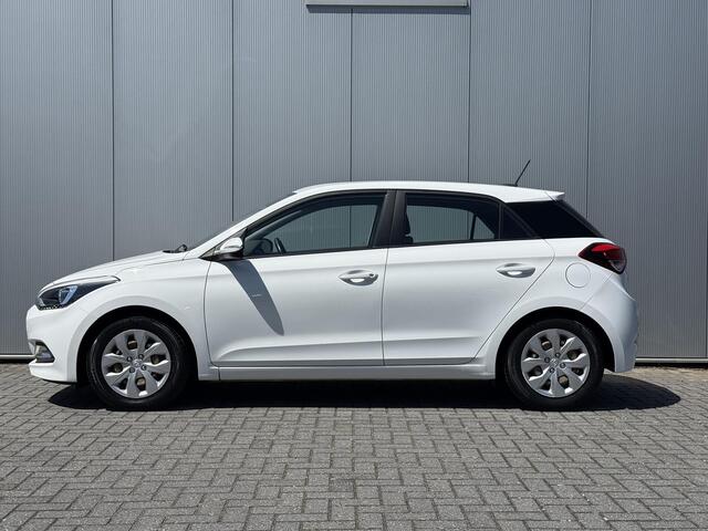 Hyundai I 20 1.0 T-GDI Comfort / Navigatie / Cruise Control / Trekhaak / Climate Control / Dealeronderhouden /