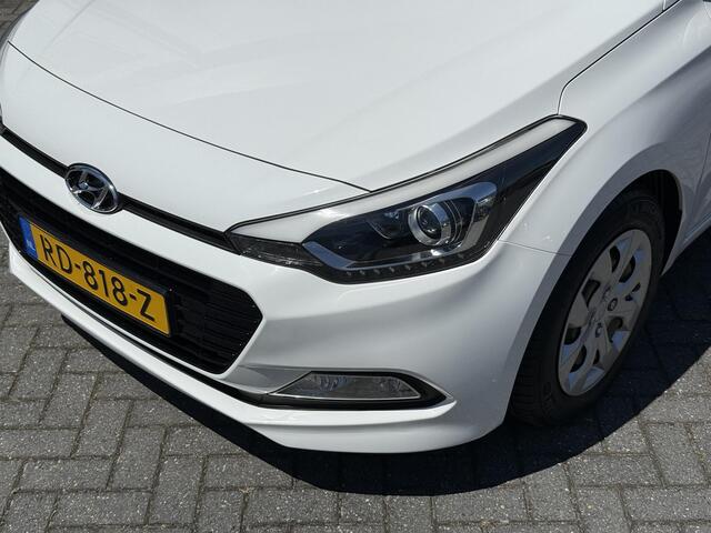 Hyundai I 20 1.0 T-GDI Comfort / Navigatie / Cruise Control / Trekhaak / Climate Control / Dealeronderhouden /