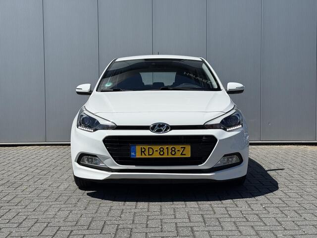 Hyundai I 20 1.0 T-GDI Comfort / Navigatie / Cruise Control / Trekhaak / Climate Control / Dealeronderhouden /
