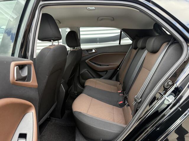 Hyundai I 20 1.0 T-GDI Comfort 2e Eigenaar|Camera|Cruise|Trekhaak|PDC|Navi|Clima|Elek ramen|N.A.P|APK tot 07-2027