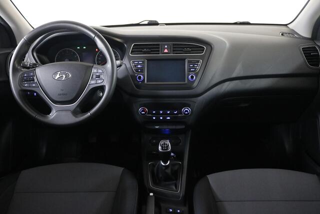 Hyundai I 20 1.0 T-GDI Comfort Clima | Cruise | Carplay | Camera | Trekhaak.