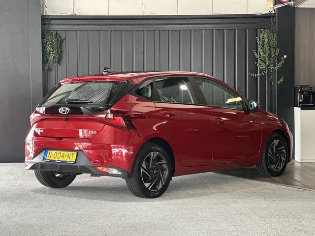 Hyundai I 20 1.0 T-GDI Comfort Smart | Achteruitrijcamera | Carplay | Sfeerverlichting | Navigatie | Cruise Control | Airco | LMV 16 | DAB |