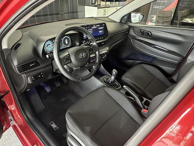 Hyundai I 20 1.0 T-GDI Comfort Smart | Achteruitrijcamera | Carplay | Sfeerverlichting | Navigatie | Cruise Control | Airco | LMV 16 | DAB |