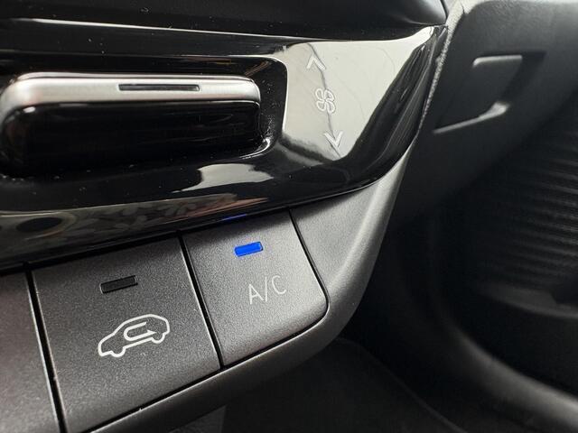 Hyundai I 20 1.0 T-GDI Premium / Stoel en Stuurverwarming / Cruise Control / Apple Carplay/Android Auto / Airco / Bose Audi Systeem / Achteruitrijcamera / Navigatie / Keyless Entry/Start /